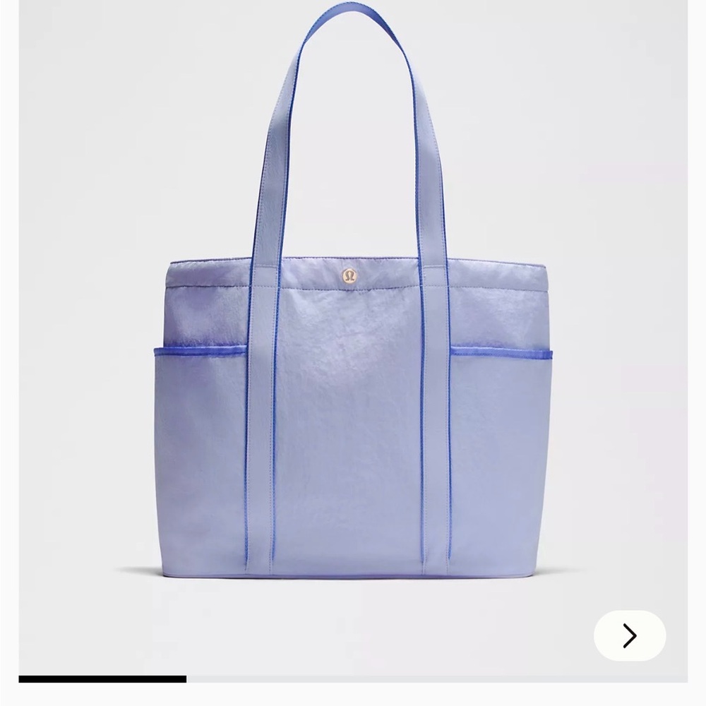☀️ Lululemon ☀️NWT Daily Tote Bag ☀️